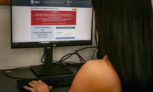 Aposentados e pensionistas de Volta Redonda já podem solicitar desconto de até 50% no IPTU 2027